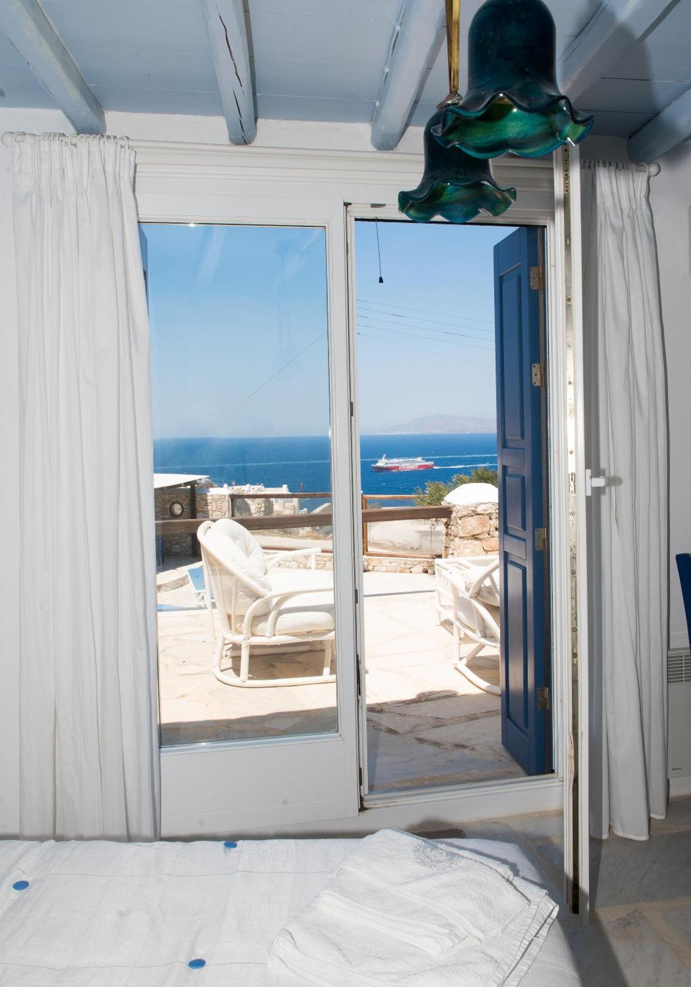 Villa Anna, By Mykonos Rocky
